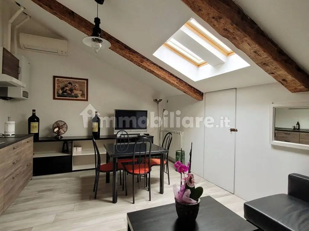 Trilocale ristrutturato, centro storico — foto 4